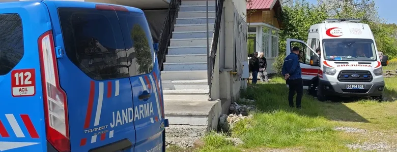 Oğlunu uyandırmak için yanına gitti: Yatakta ölü buldu