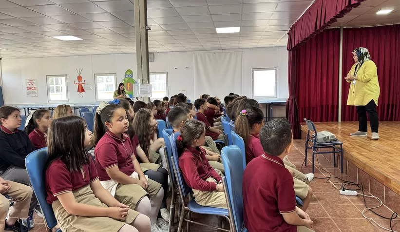 Öğrencilere teknoloji bağımlılığı semineri