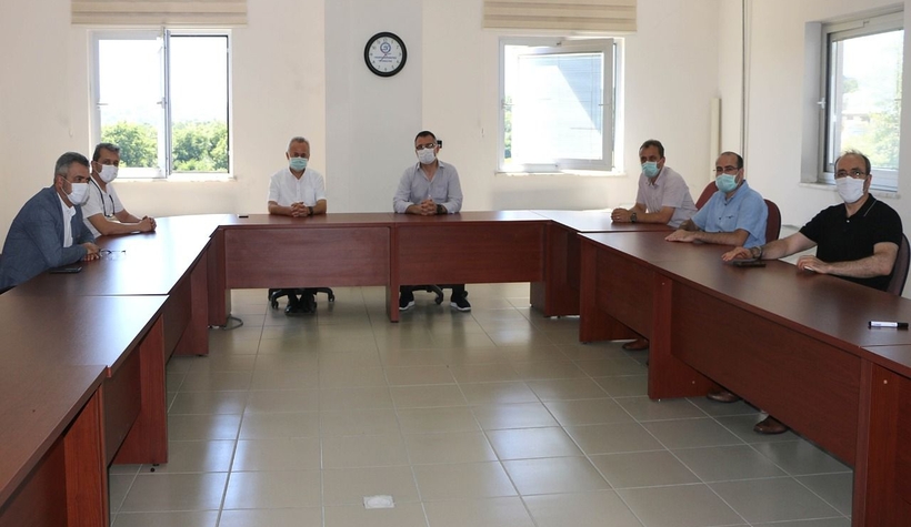 Öğütlü'den, Dekan Karabay'a 'hayırlı olsun' ziyareti