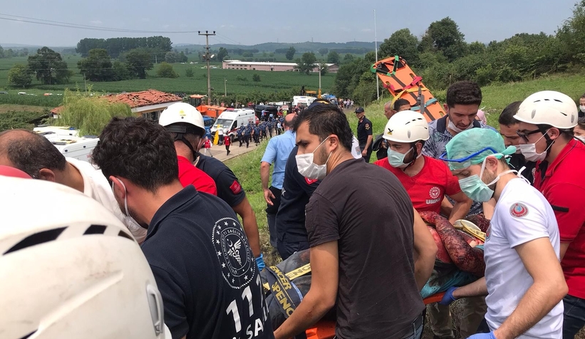 Öğütlü'den sağlık ve UMKE ekiplerine teşekkür etti