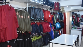 Okul kıyafetleri cep yakıyor: Yüzde 100 zam