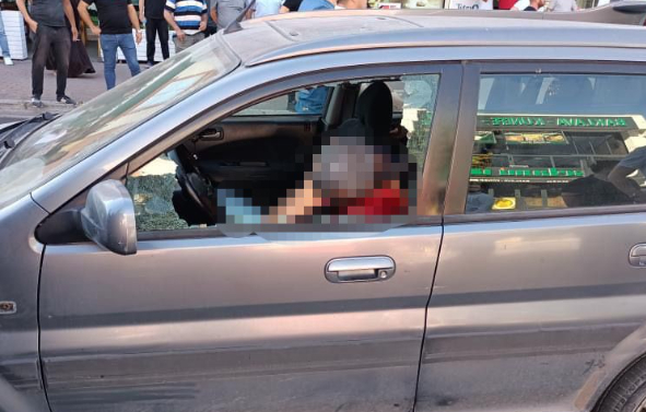 Okul müdür yardımcısı aracında öldürüldü