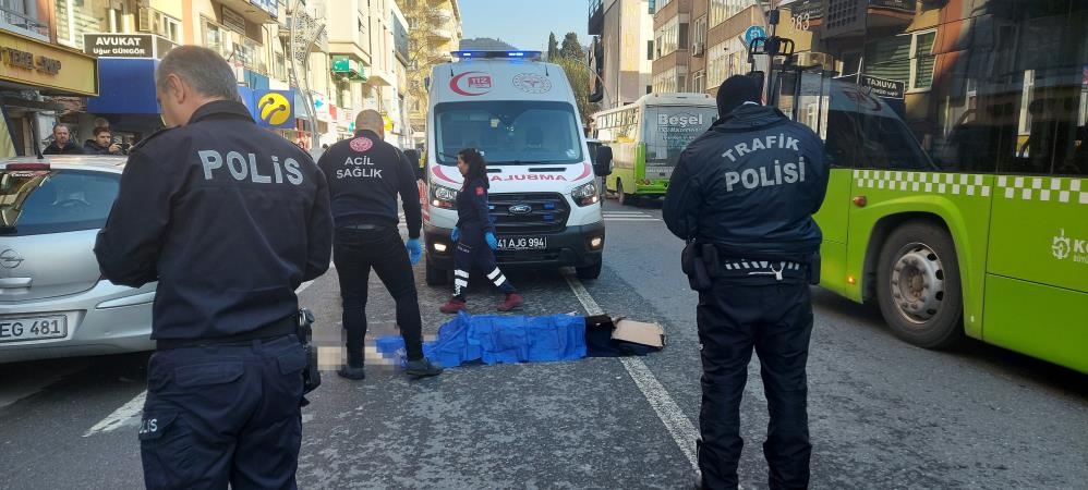 Okula giderken otobüsün çarptığı ilkokul öğrencisi öldü