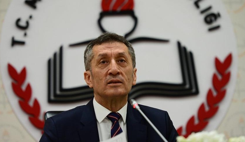 Okulların nasıl açılacağını açıkladı