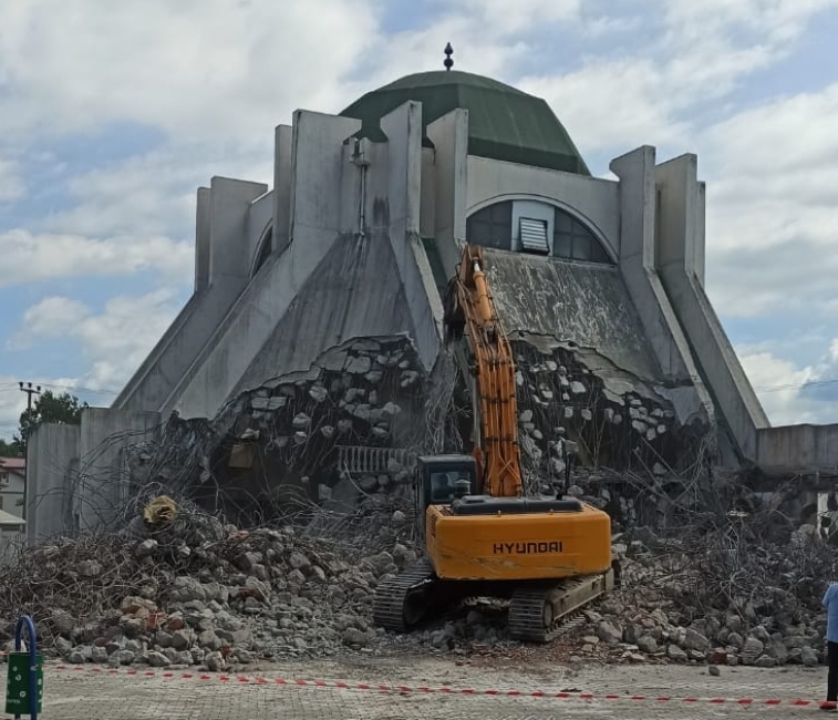 Ömercikler Camii'nin yıkımıyla ilgili açıklama
