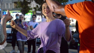 Önce dans ettiler sonra kan verdiler