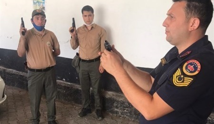 Ormancılara silah eğitimi verildi