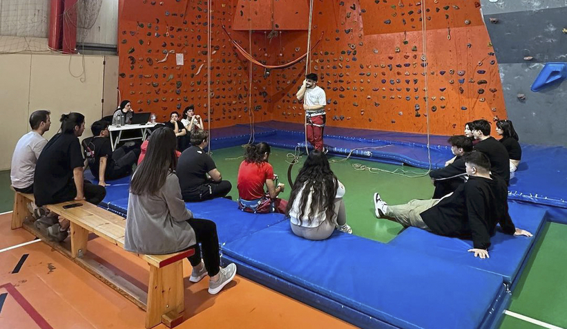 Otizmli çocukları tırmanış sporu ile tanıştırdılar