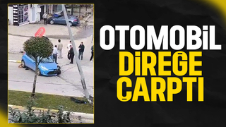 Otomobil aydınlatma direğine çarptı