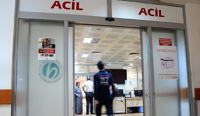 Otomobil duvara çarptı, hamile kadın ağır yaralı