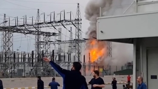 Otomobil fabrikasında yangın