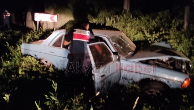 Otomobil ile hafif ticari araç çarpıştı:1 yaralı