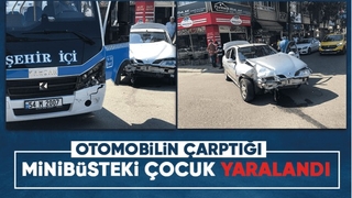 Otomobil minibüse çarptı  