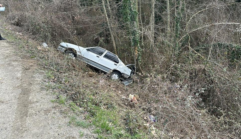 Otomobil şarampole uçtu: 1 yaralı