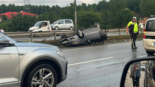 Otomobil takla attı: 2 yaralı