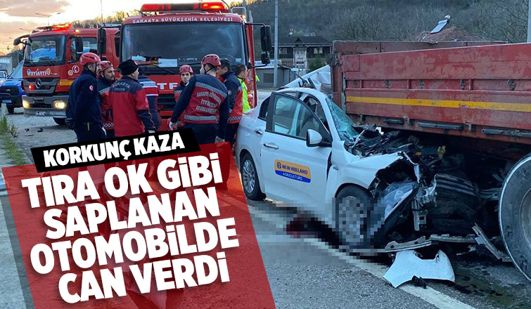 Otomobil tıra ok gibi saplandı: 1 ölü