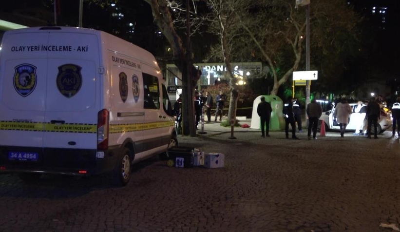 Otomobile silahlı saldırı: 2 ölü, 2 yaralı