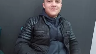 Otomobille çarpışan motosiklet sürücüsü öldü