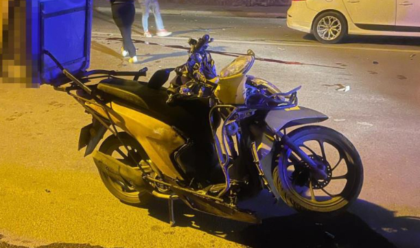 Otomobille çarpışan motosikletli öldü