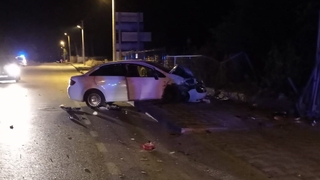 Otomobiller çarpıştı: 6 yaralı