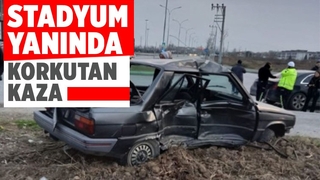 Otomobiller çarpıştı