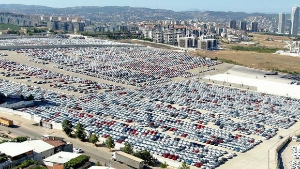 Otomotivde çip krizi Türkiye'ye sıçradı