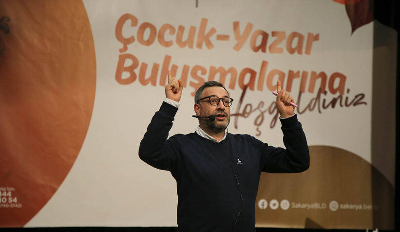 Öykü yazarı Salih Zengin öğrencilerle buluştu