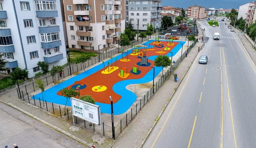 Oyun sokağı yenilenen yüzüyle açılıyor