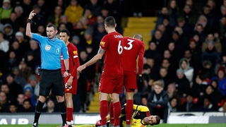 Oyuncu değişikliğinde devrim gibi karar