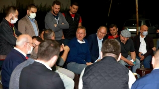 Ozanlar'da vatandaşlarla buluştular