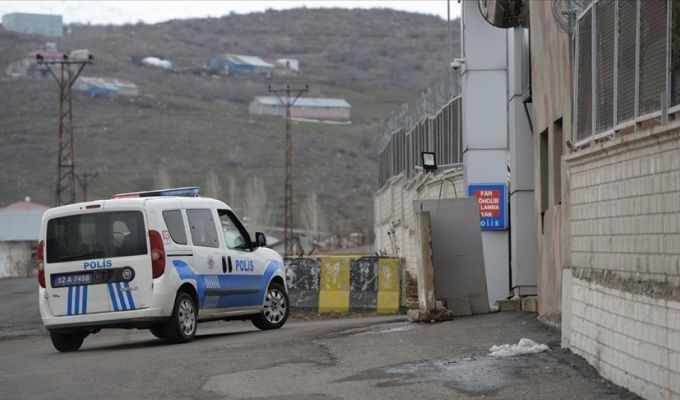 Özel Harekat Şube Müdürlüğü’nde patlama: 2 şehit