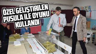 Özel pusulayla oy kullandı