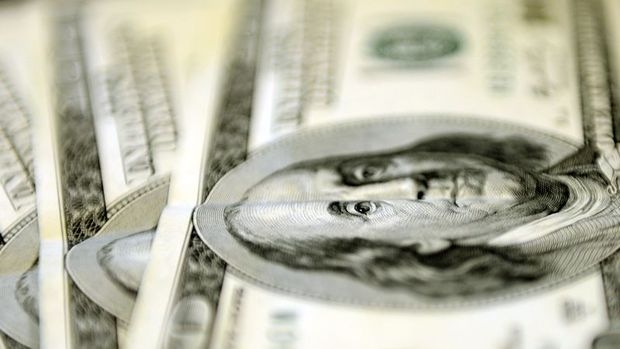 Özel sektörün yurt dışı kredi borcu Ekim'de azaldı