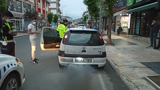 Özel yazılımla havayı kirletirken yakaladı