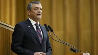 Özgür Özel: Emekliye 20 bin lira, çocuğa harçlık verir gibi