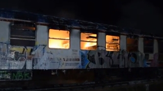 Pamukova'da vagonlar yandı