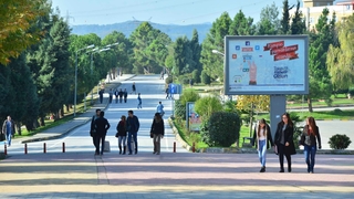 Pandemiye rağmen etkinlikleri sürüyor