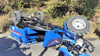 Pat pat devrildi: 6'sı çocuk 8 yaralı