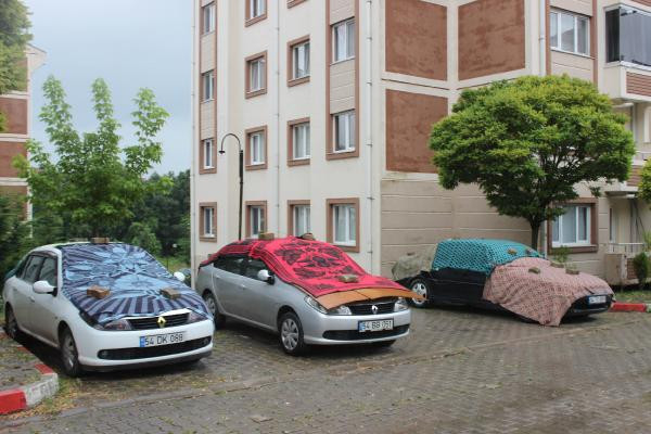 Perşembe araçları kapalı yerlere alın uyarısı