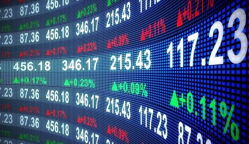 Piyasa dolandırıcılığıyla suçlanan 33 gazeteci ve ekonomiste beraat