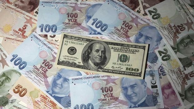 Piyasalar açıldı; Dolar sert düştü