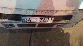 Plakasını traş köpüğü ile kapattı cezadan kaçamadı