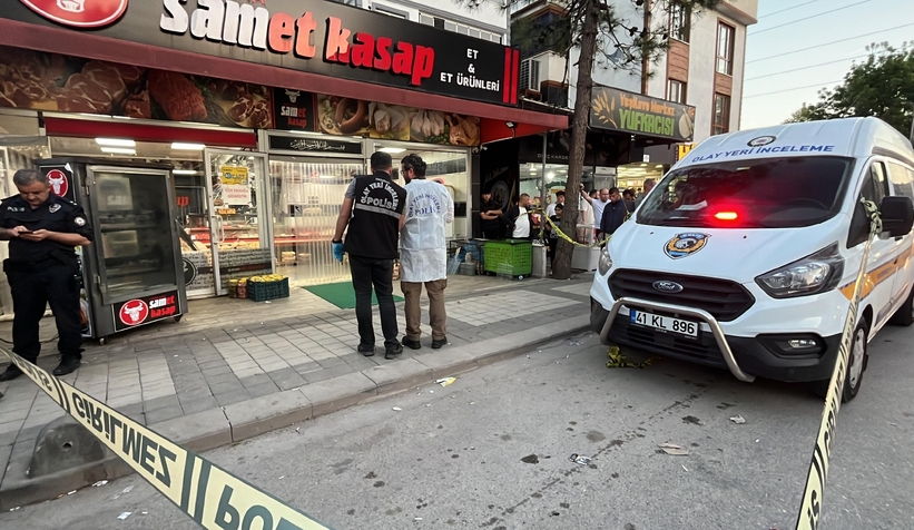 Pompalı tüfekle ateş ettiği dükkanın bir gün önce taşla camını kırmış