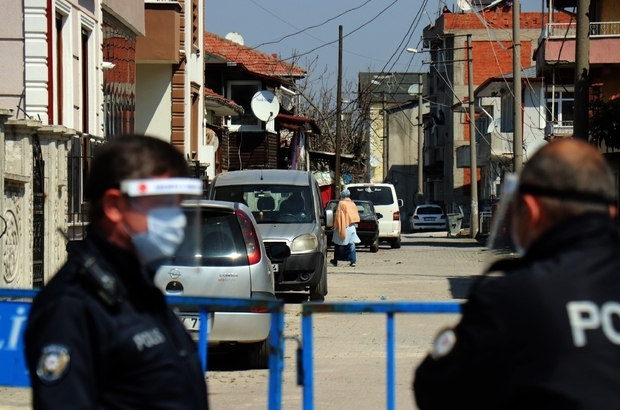 Pozitif vaka olan evlere not yapıştırılacak