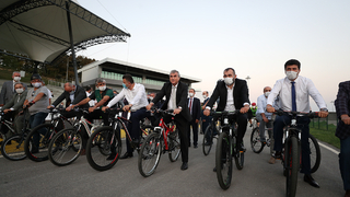 Protokol projenin tanıtımı için pedal çevirdi