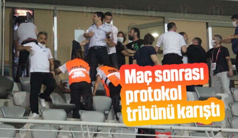 Protokol tribünü karıştı