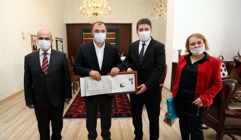 PTT'den Vali Kaldırım'a ziyaret