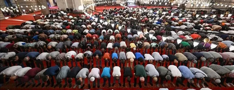 Ramazan Bayram Namazı Nasıl Kılınır?