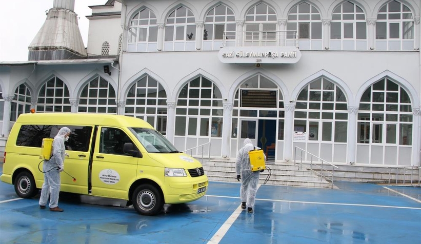 Ramazan öncesi camiler dezenfekte ediliyor