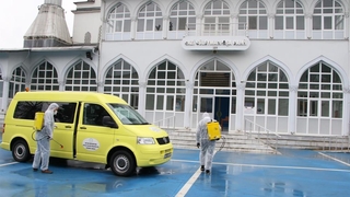 Ramazan öncesi camiler dezenfekte ediliyor